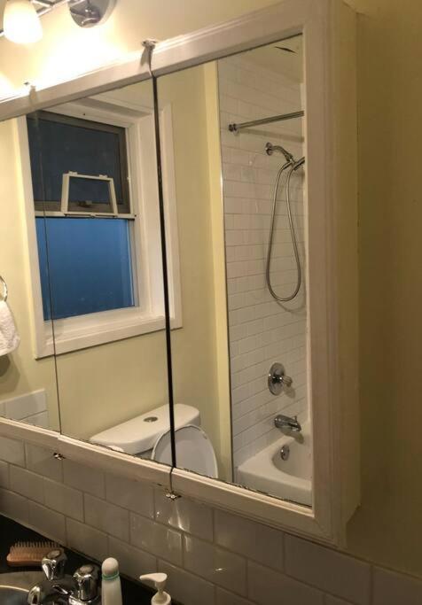 4 Bedroom Upper Level Kits *