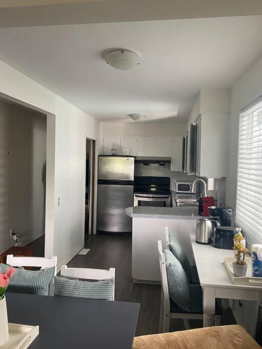 4 Bedroom Upper Level Kits Holiday home *