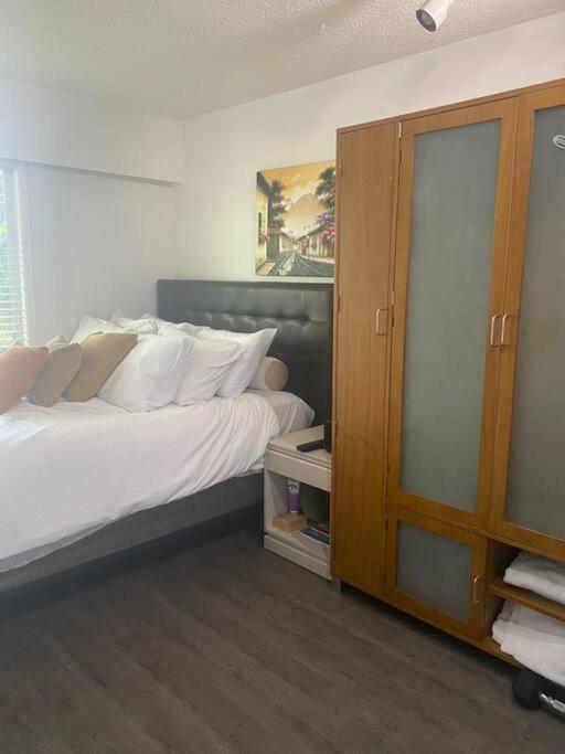 4 Bedroom Upper Level Kits Holiday home Vancouver